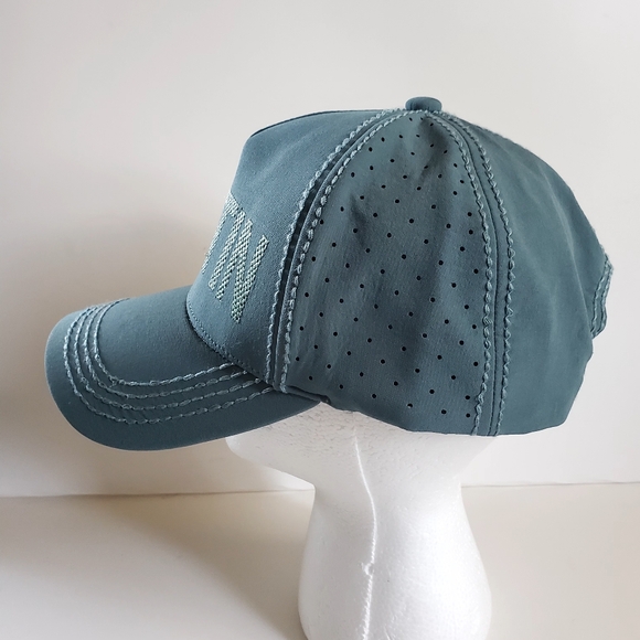Robin Ruth Teal Destin Cap - Picture 4 of 6